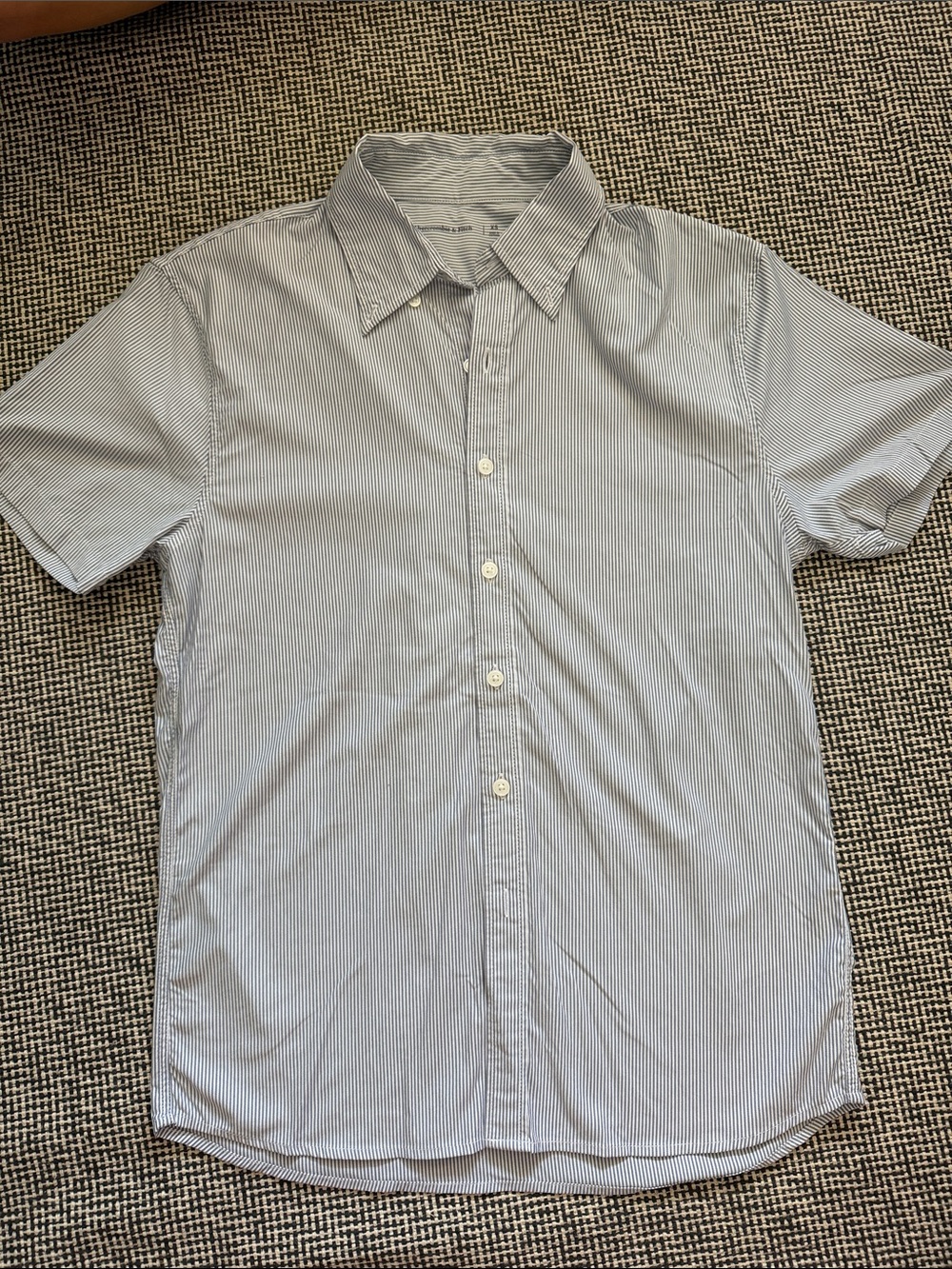 Abercrombie & Fitch Men's Light Blue and White Pinstripe Button-Down Shirt